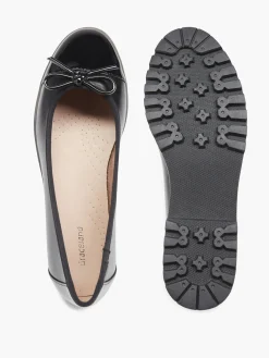 Black Bow Ballerina Shoe