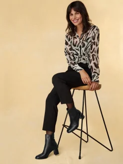 Black Leather Heeled Chelsea Boot