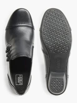 Ladies Black Slip On Heeled Shoe