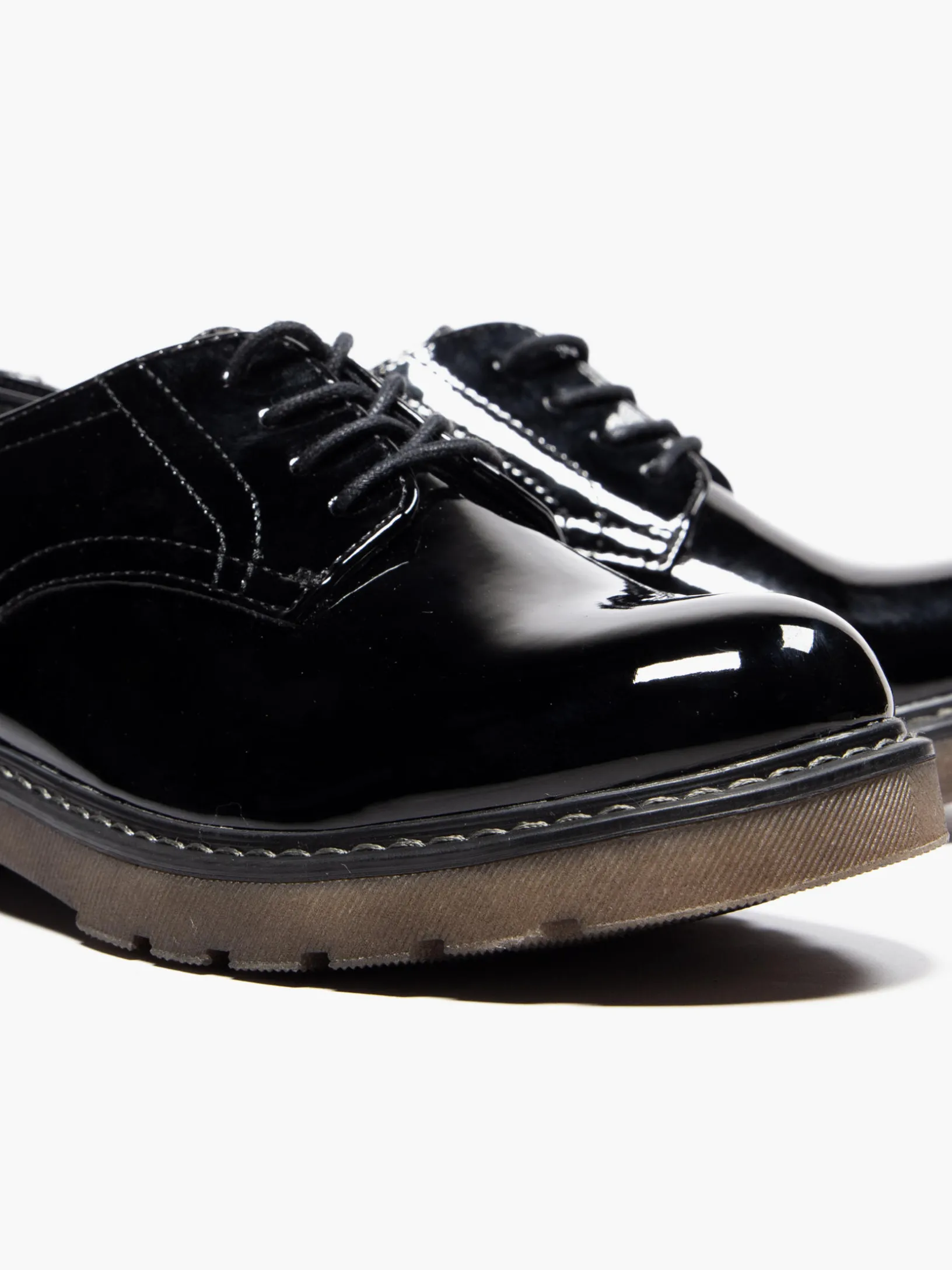 Ladies Patent Chunky Lace Up Shoes