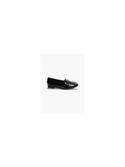 Teen Girl Snaffle Trim School Loafers
