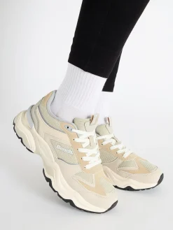 Women's Bench Chunky Runner Trainer